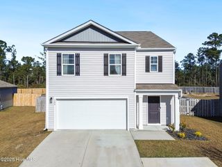 724 Buckeye Road NE, Leland, NC 28451
