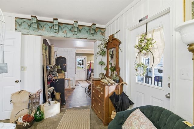 148 River St, West Springfield, MA 01089