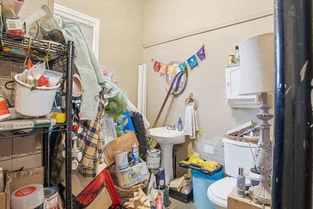 148 River St, West Springfield, MA 01089