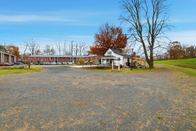 148 River St, West Springfield, MA 01089