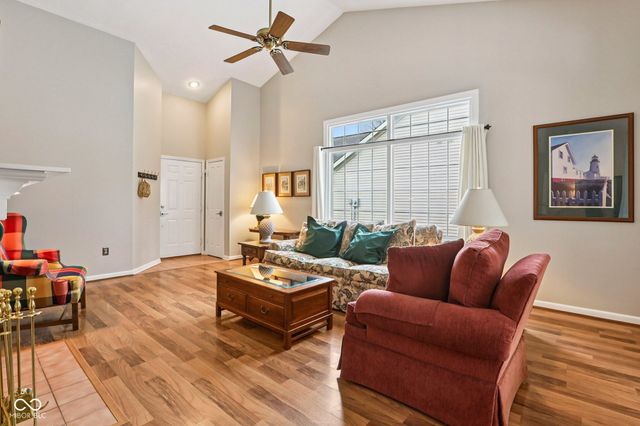 6374 Stratford Drive N, Fishers, IN 46038