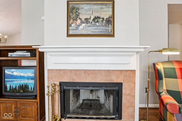 6374 Stratford Drive N, Fishers, IN 46038