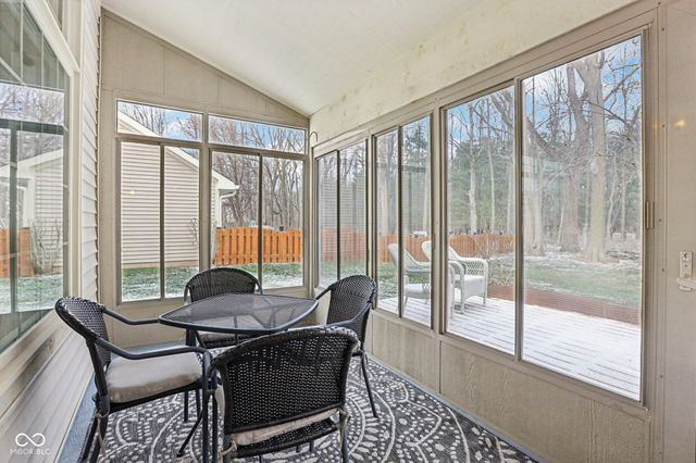 6374 Stratford Drive N, Fishers, IN 46038