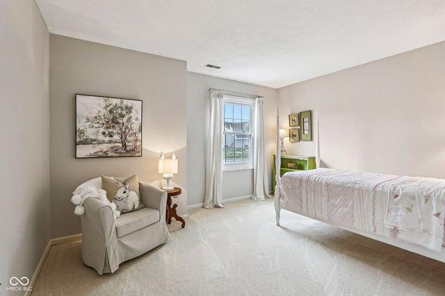 6374 Stratford Drive N, Fishers, IN 46038