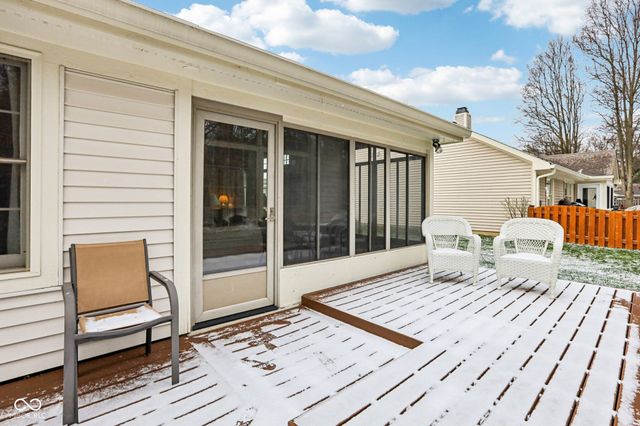 6374 Stratford Drive N, Fishers, IN 46038