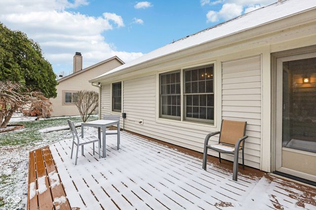 6374 Stratford Drive N, Fishers, IN 46038