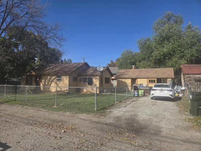 216 Flower Street, Hamilton, MT 59840