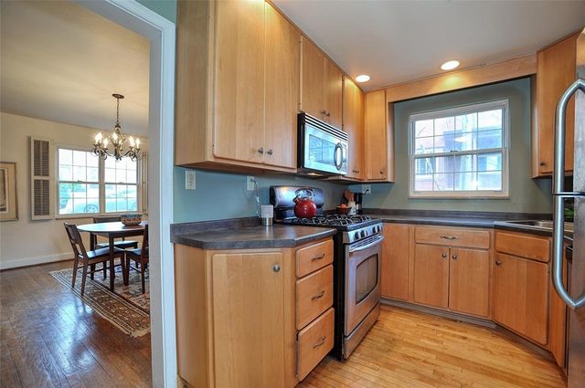 1644 JAMESTOWN PLACE, Blackridge, PA 15235