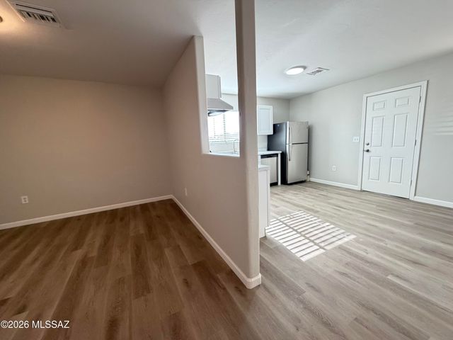 506 N Iroquois Ave Apt 1, Tucson, AZ 85745