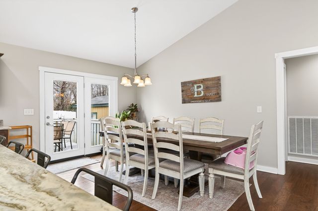 1175 Eagle Landing Dr, Cookeville, TN 38506