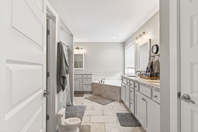 1175 Eagle Landing Dr, Cookeville, TN 38506