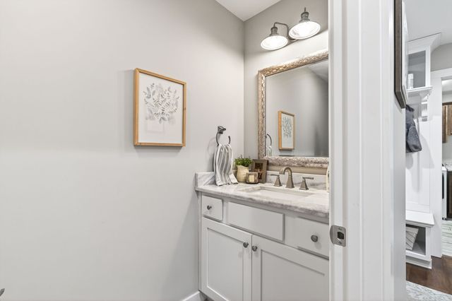 1175 Eagle Landing Dr, Cookeville, TN 38506