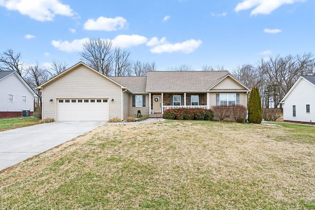 1175 Eagle Landing Dr, Cookeville, TN 38506