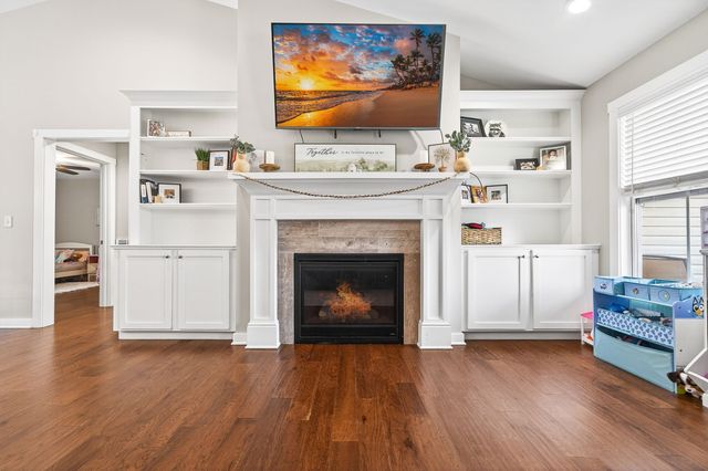 1175 Eagle Landing Dr, Cookeville, TN 38506