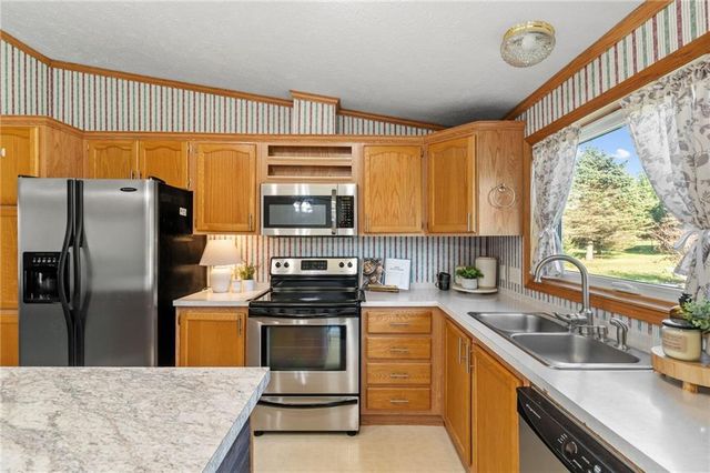 1281 W Northstar Lane, Eau Claire, WI 54703