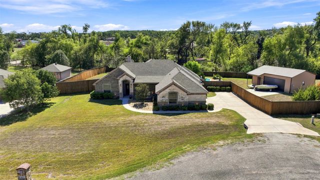 107 Chance Court, Springtown, TX 76082