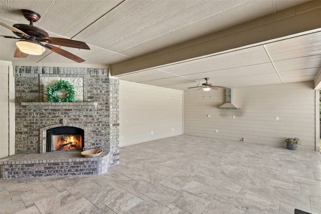 107 Chance Court, Springtown, TX 76082
