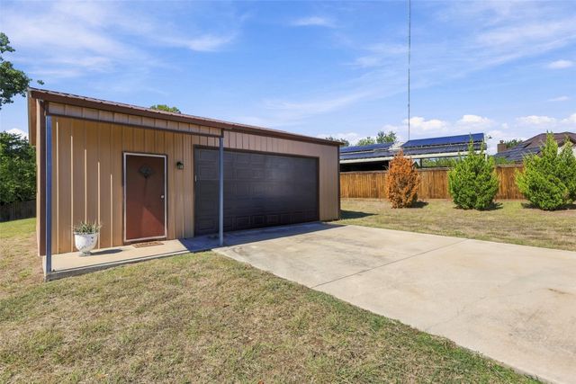 107 Chance Court, Springtown, TX 76082