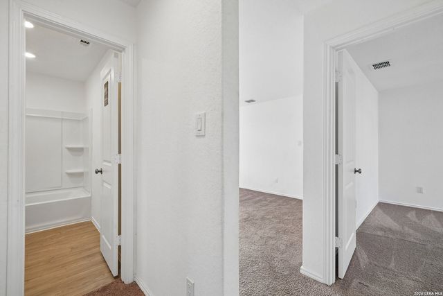 5514 Calton Bnd, San Antonio, TX 78253