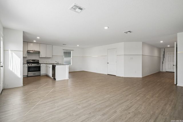 5514 Calton Bnd, San Antonio, TX 78253