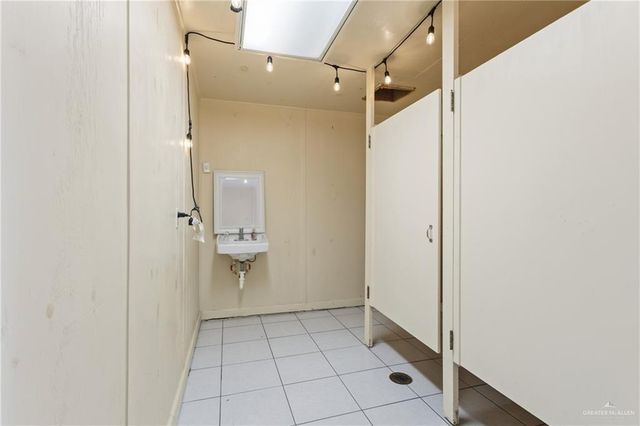 2729 N Jackson Road, Edinburg, TX 78541