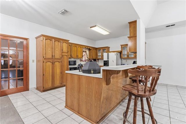 2729 N Jackson Road, Edinburg, TX 78541