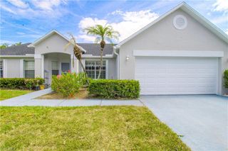 7775 Scarlet CT, Naples, FL 34104
