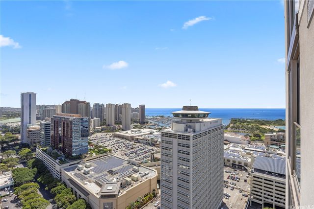 1390 Kapiolani Boulevard 3105, Honolulu, HI 96814