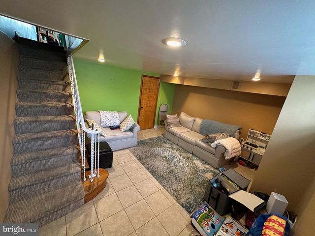 1818 PACKER AVE, Philadelphia, PA 19145