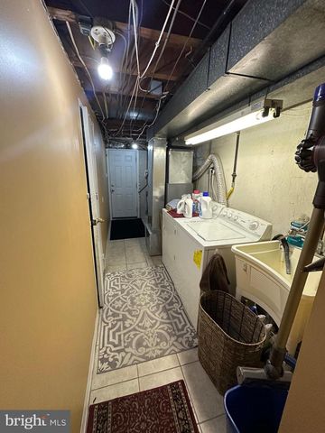 1818 PACKER AVE, Philadelphia, PA 19145