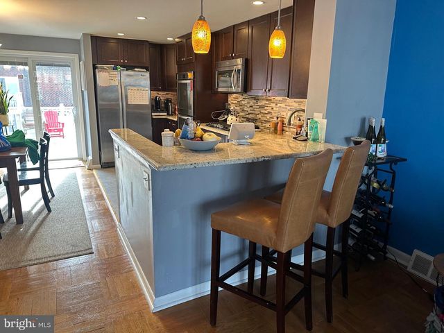 1818 PACKER AVE, Philadelphia, PA 19145