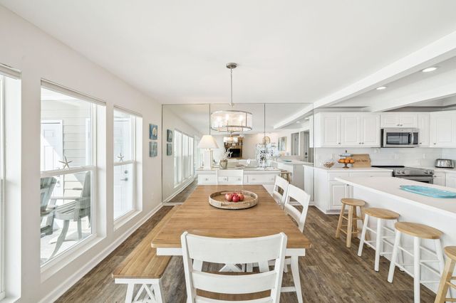 142 Beachside Drive UNIT 10, Santa Rosa Beach, FL 32459