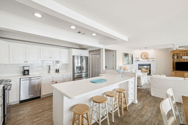 142 Beachside Drive UNIT 10, Santa Rosa Beach, FL 32459