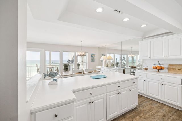 142 Beachside Drive UNIT 10, Santa Rosa Beach, FL 32459