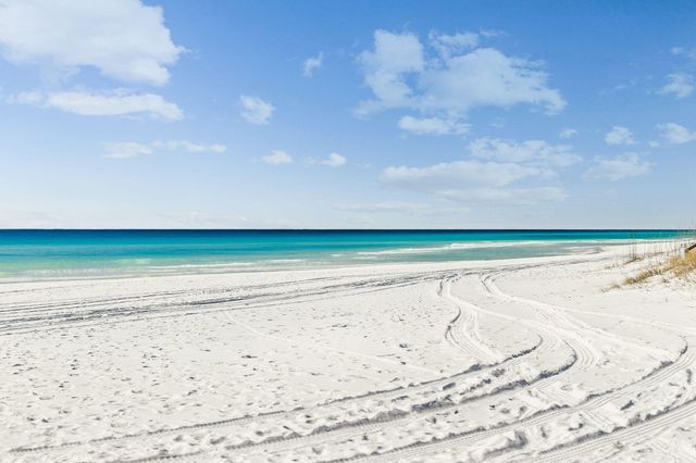 142 Beachside Drive UNIT 10, Santa Rosa Beach, FL 32459