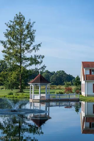 10736 Lautenschlager Road, Apple Creek, OH 44606