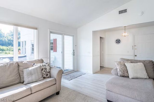 10736 Lautenschlager Road, Apple Creek, OH 44606