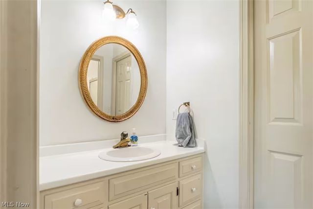 10736 Lautenschlager Road, Apple Creek, OH 44606