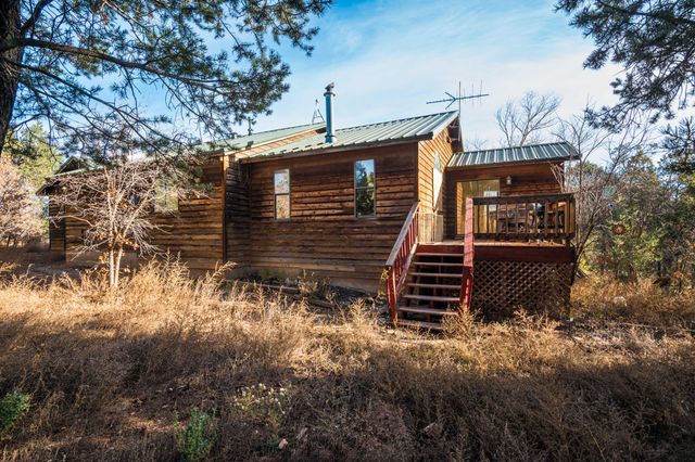 10 Days Done Road, Tijeras, NM 87059