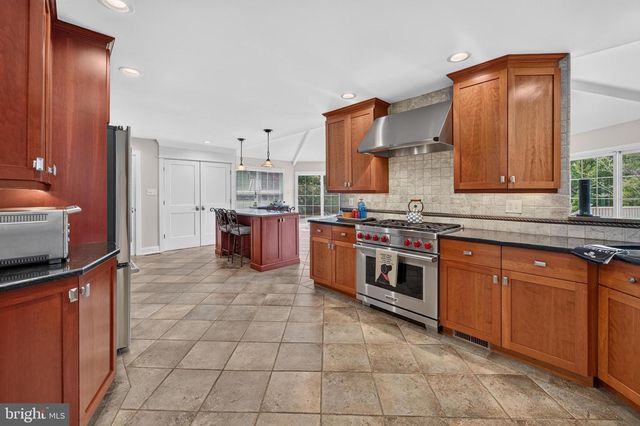 14 BROWNING CT, Medford, NJ 08055