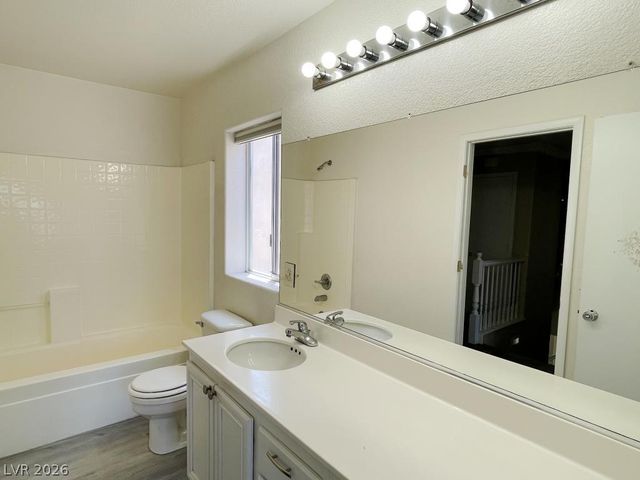 9587 Newton Grove Court, Las Vegas, NV 89148