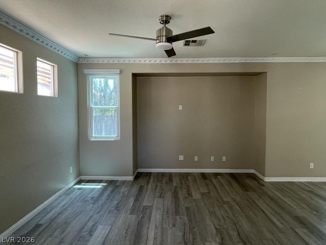 9587 Newton Grove Court, Las Vegas, NV 89148