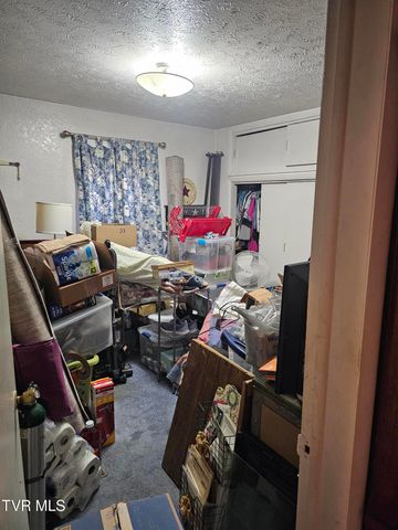 5507 Thackers Road, Norton, VA 24273