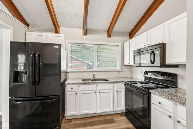 6147 E 40th Street, Indianapolis, IN 46226