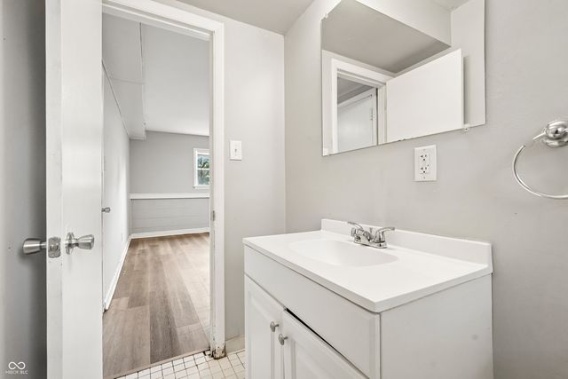 6147 E 40th Street, Indianapolis, IN 46226