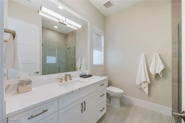 8778 Santo Domingo DR, Naples, FL 34112