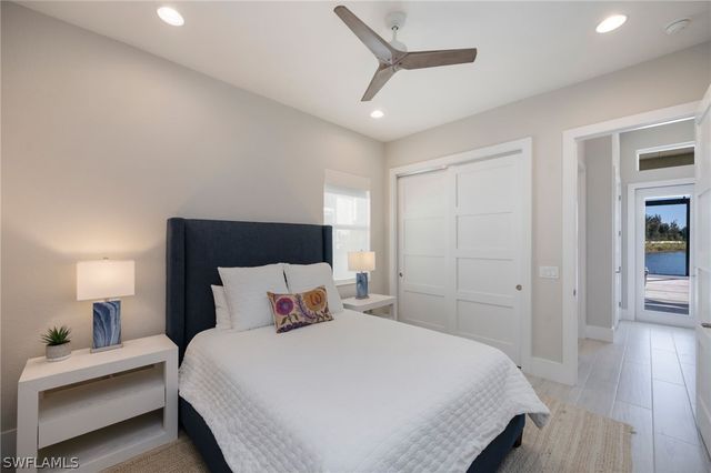 8778 Santo Domingo DR, Naples, FL 34112