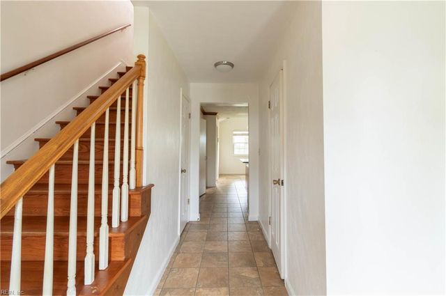 1020 Taylor RD, Virginia Beach, VA 23464