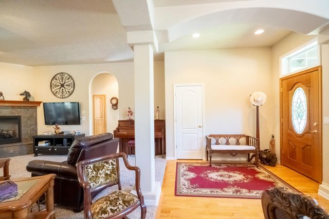 2854 Riverbanks Road, Grants Pass, OR 97527