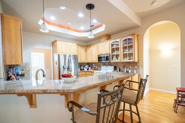 2854 Riverbanks Road, Grants Pass, OR 97527